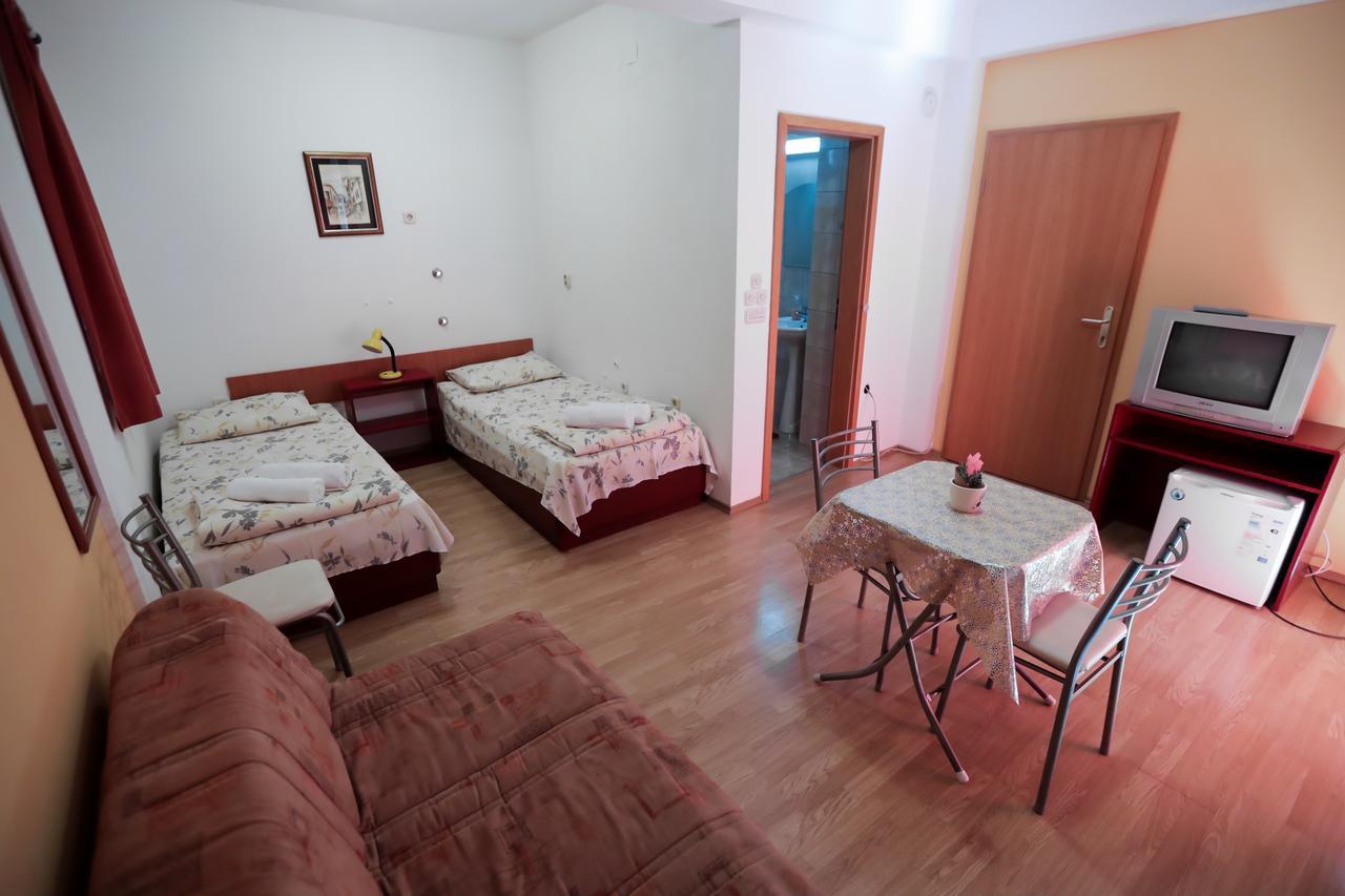 Bakal Apartments أوهغيد المظهر الخارجي الصورة